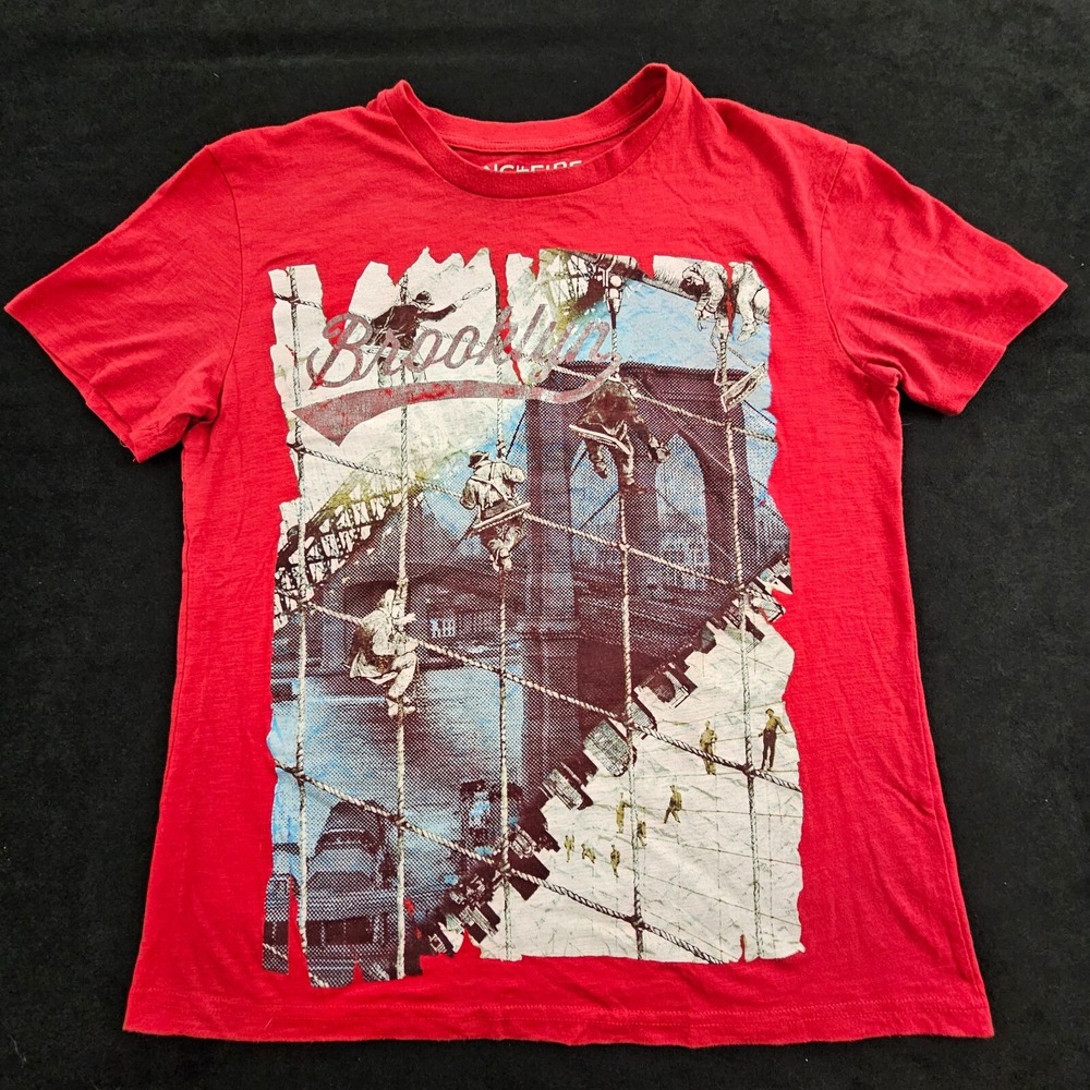 Brooklyn Bridge Ring of Fire Red Short Sleeve Cotton Blend T-Shirt Women's L